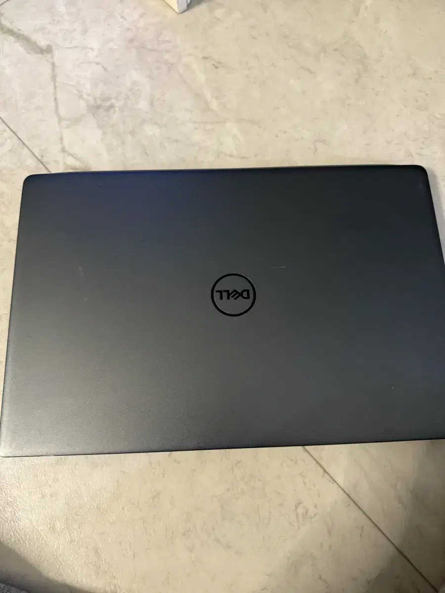 Dell 델 Vostro 5390 13.3인치 노트북 팝니다.